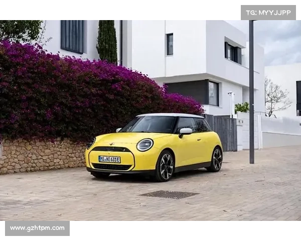 MINI 的高性能车,也进入了纯电时代 MINI 的高性能车,也进入了纯电时代